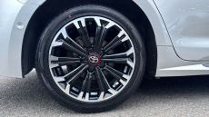 Toyota Corolla 2.0 VVT-i Hybrid GR Sport 5dr CVT Hybrid Estate